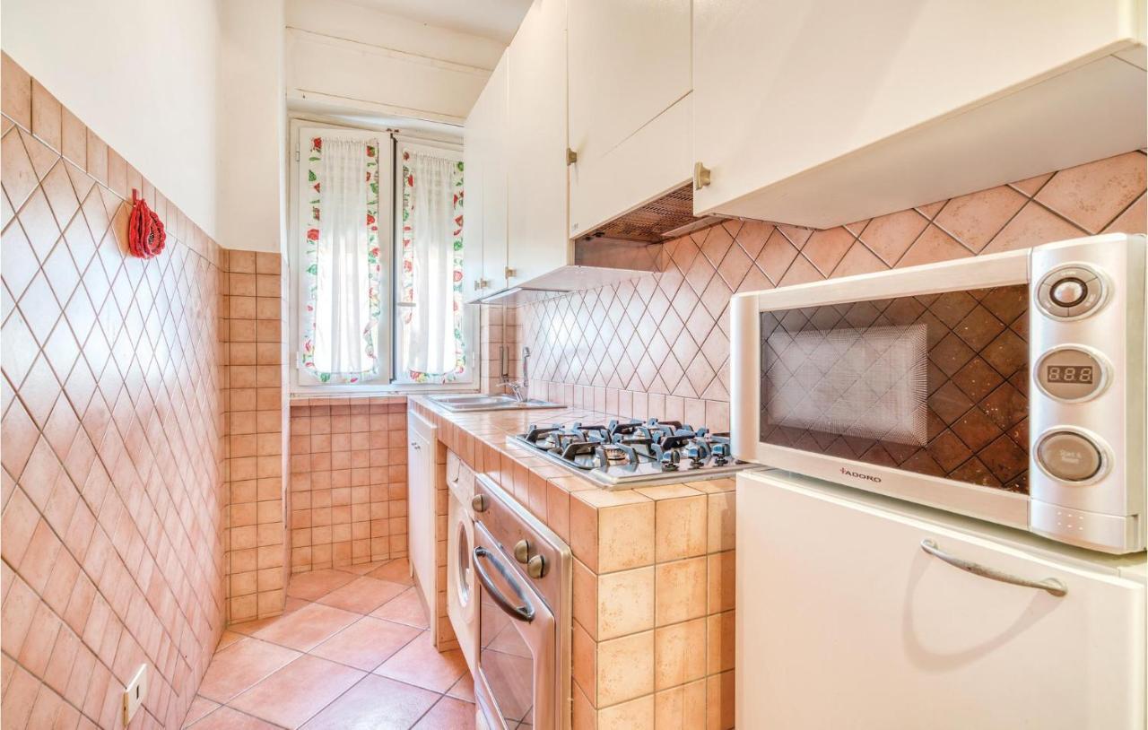 Gorgeous Apartment In Ladispoli Rm With Wifi Eksteriør bilde