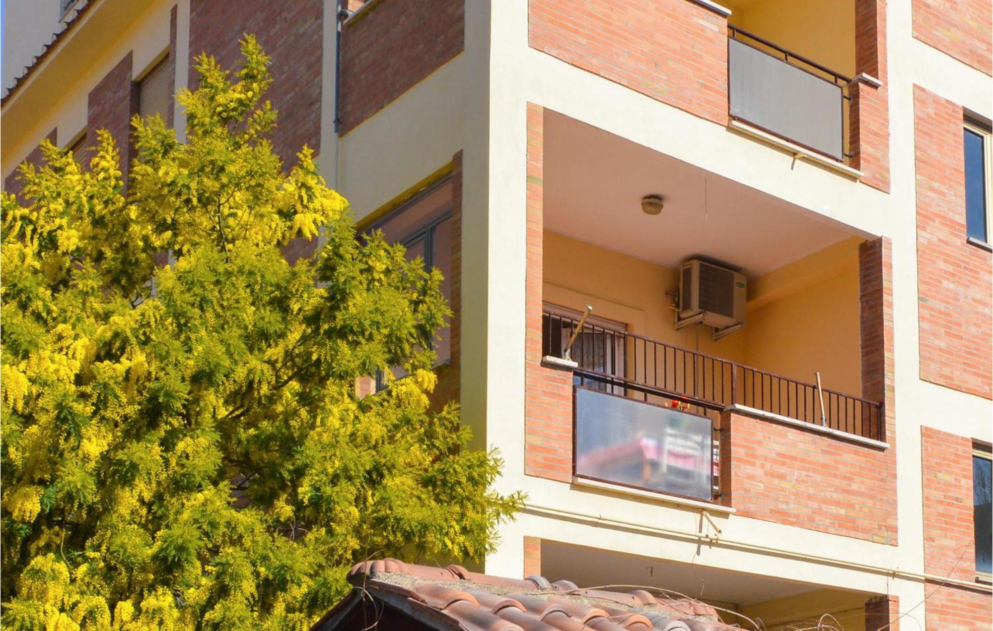 Gorgeous Apartment In Ladispoli Rm With Wifi Eksteriør bilde